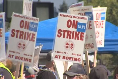 Boeing CEO announces temporary layoffs for ‘large number’ of US workers – KIRO 7 News