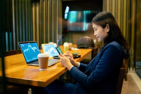Why Investors Were Hot on Oracle Stock Today